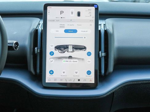 New 2026 Volvo EX30 Cross Country Ultra w/ Protection Package Premier image 16