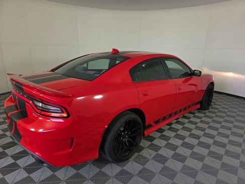 Used 2020 Dodge Charger R/T RWD image 4