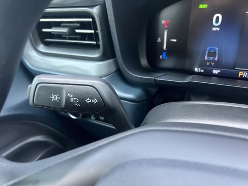 New 2026 Ford Maverick XL FWD image 9