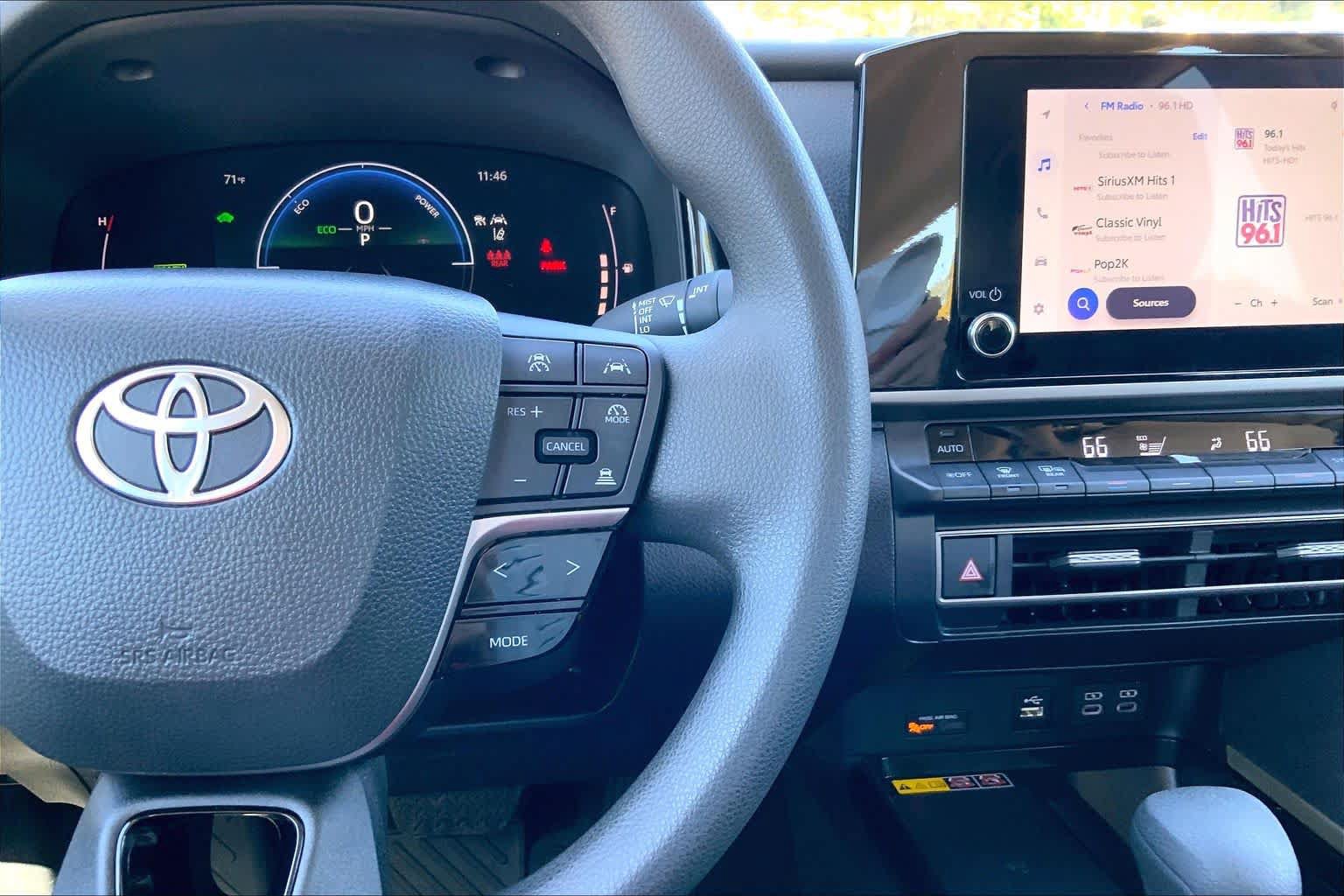 Used 2025 Toyota Camry LE FWD image 24