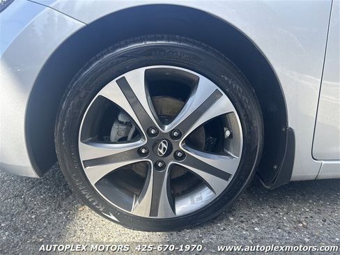 Used 2013 Hyundai Elantra SE image 12