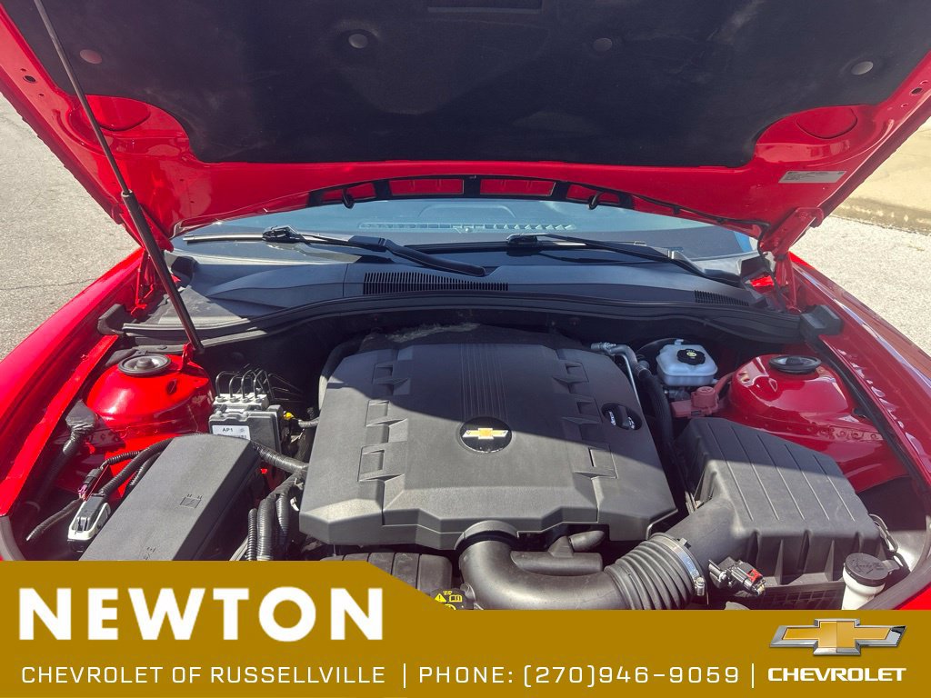 Used 2015 Chevrolet Camaro LT RWD image 37