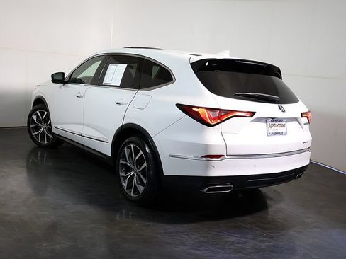 Used 2024 Acura MDX SH-AWD w/ Technology Package image 2