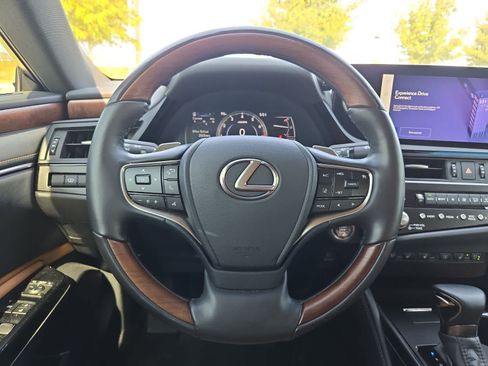 Used 2024 Lexus ES 350 w/ Technology Package FWD image 20