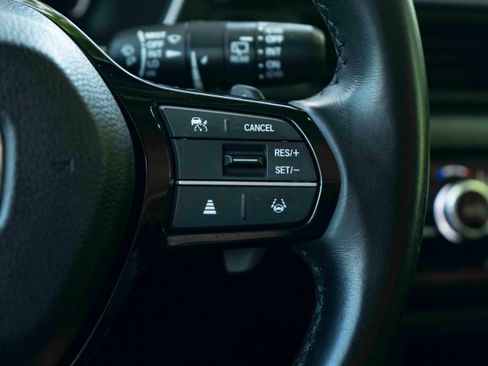 Used 2023 Honda Pilot Touring image 22