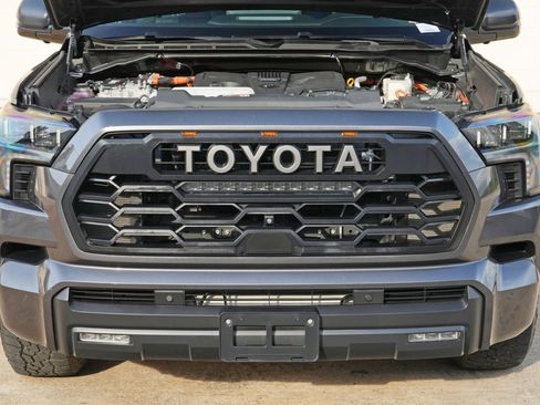 Used 2023 Toyota Sequoia TRD Pro AWD/4WD image 8