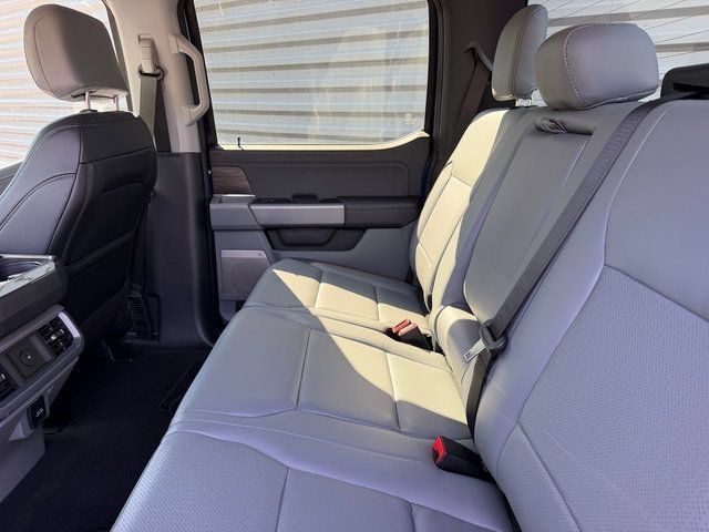 Used 2026 Ford F150 Lariat AWD/4WD image 19