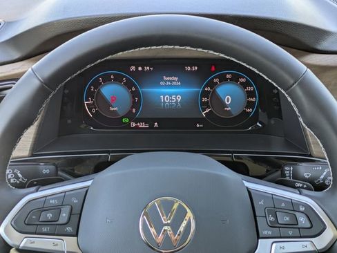 New 2026 Volkswagen Atlas SE image 30