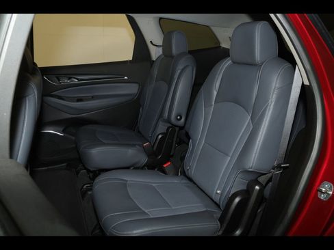 Certified 2019 Buick Enclave Essence FWD image 14