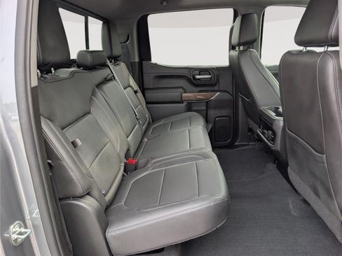 Used 2021 Chevrolet Silverado 1500 LT Trail Boss w/ Convenience Package II AWD/4WD image 13