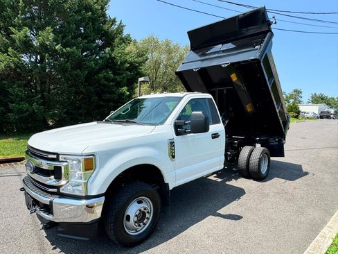 Used 2021 Ford F350 XL w/ Power Equipment Group AWD/4WD image 1