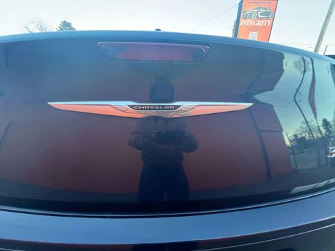 Used 2013 Chrysler 300 S image 15