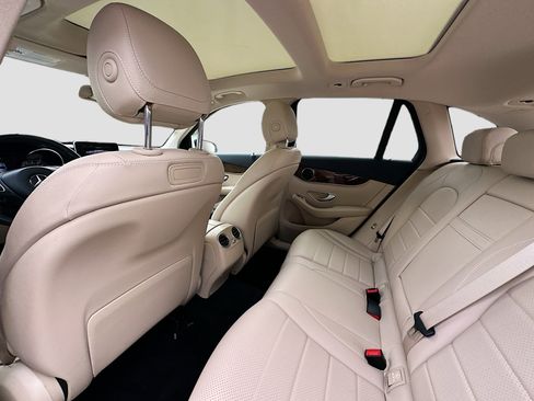 Used 2018 Mercedes-Benz GLC 300 image 26