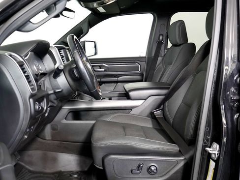 Used 2020 RAM 1500 Big Horn AWD/4WD image 18