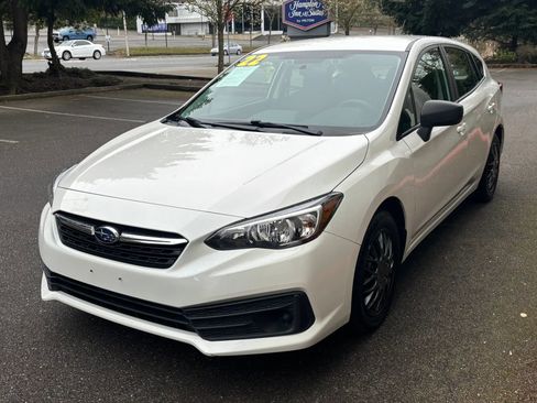 Used 2022 Subaru Impreza 2.0i image 3