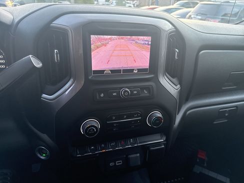 Used 2023 Chevrolet Silverado 1500 Custom image 13