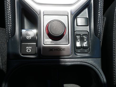 Used 2024 Subaru Forester Premium AWD/4WD image 28