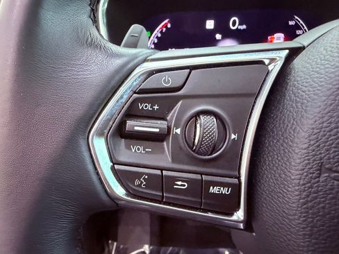 Used 2025 Acura MDX SH-AWD w/ Technology Package image 23