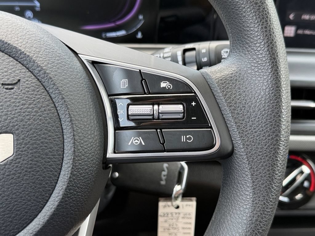 Used 2024 Kia Seltos LX AWD/4WD image 22