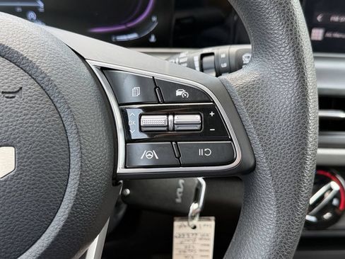 Used 2024 Kia Seltos LX AWD/4WD image 22