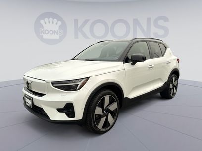 Used 2023 Volvo XC40 Recharge Ultimate w/ Protection Package Premier
