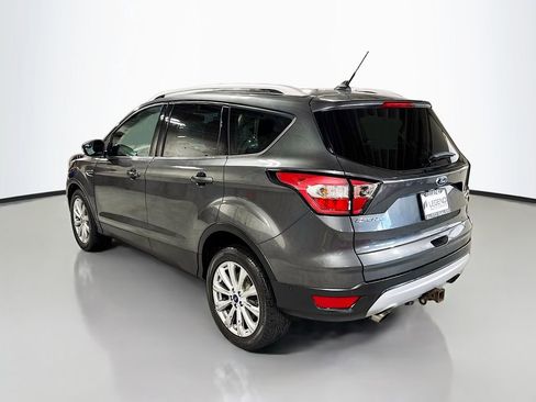 Used 2018 Ford Escape Titanium image 9