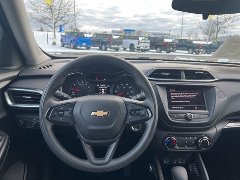 Used 2023 Chevrolet TrailBlazer LT image 22
