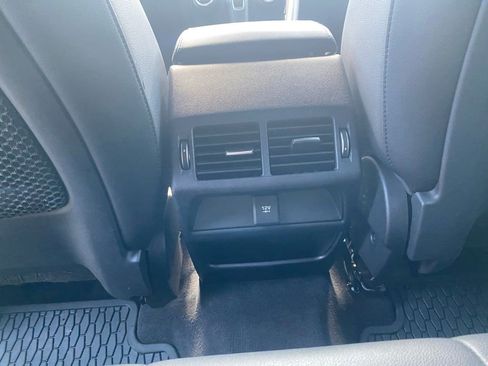 Used 2019 Jaguar E-PACE S image 31