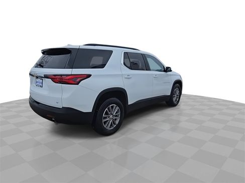 Certified 2022 Chevrolet Traverse LT image 8