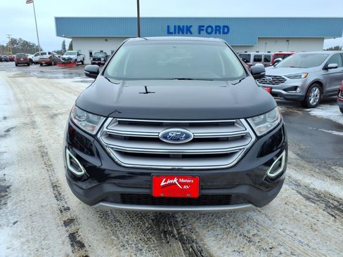 Used 2018 Ford Edge Titanium image 9