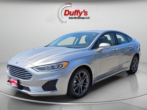 Used 2020 Ford Fusion SEL FWD image 15