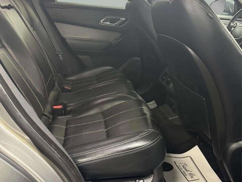 Used 2018 Land Rover Range Rover Velar S AWD/4WD image 8