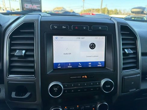 Used 2020 Ford Expedition XLT image 19