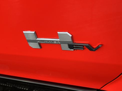 Used 2025 GMC Hummer EV 3X image 10