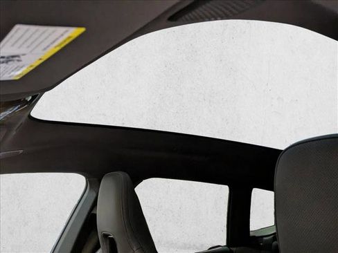 Used 2025 BMW iX M60 image 16