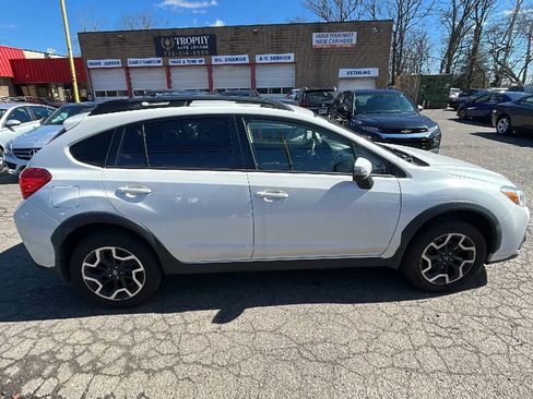 Used 2016 Subaru Crosstrek 2.0i Limited image 4