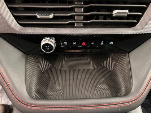 New 2026 Ford Explorer ST-Line w/ ST-Line Street Pack AWD/4WD image 13
