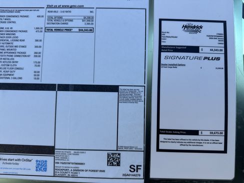 New 2026 GMC Savana 3500 w/ Driver Convenience Package image 37