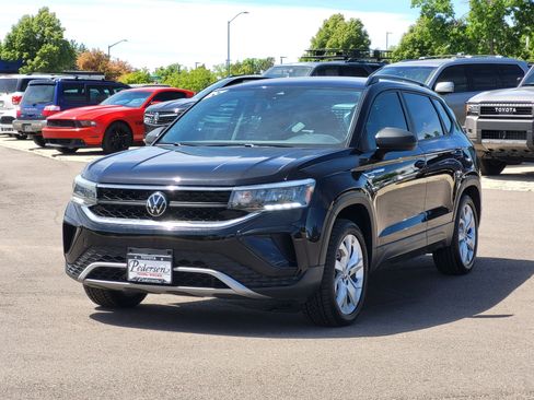 Used 2023 Volkswagen Taos S w/ IQ Drive S Package AWD/4WD image 4