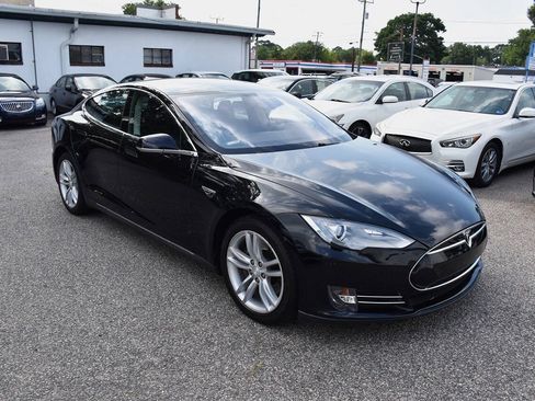 Used 2013 Tesla Model S RWD image 8