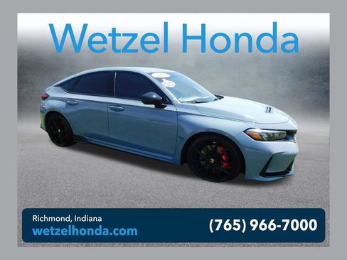 Used 2025 Honda Civic Type R image 1