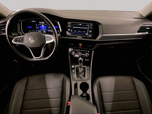 Used 2023 Volkswagen Jetta SE FWD image 14