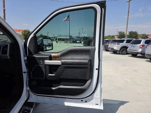 Used 2018 Ford F150 Lariat AWD/4WD image 23