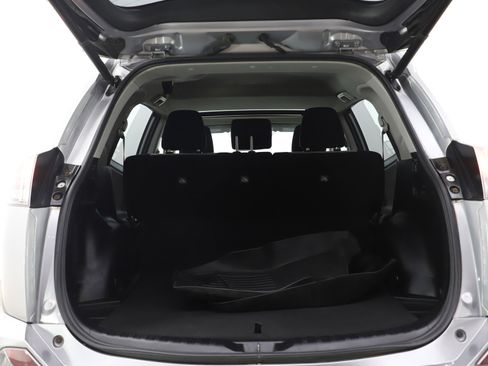 Used 2016 Toyota RAV4 XLE image 16