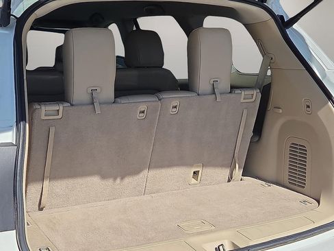 Used 2013 Nissan Pathfinder SL w/ Trailer Tow Pkg image 9