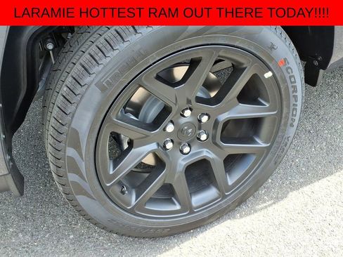 New 2026 RAM 1500 Laramie AWD/4WD image 7