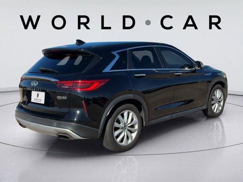 Used 2019 INFINITI QX50 Pure image 8