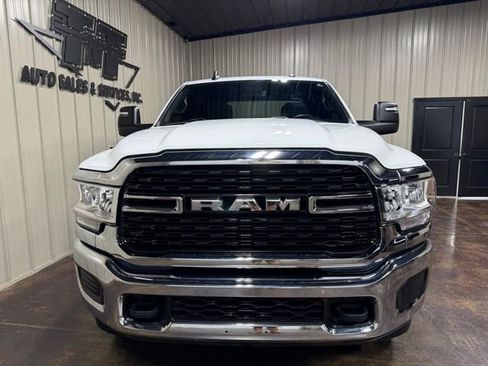 Used 2023 RAM 2500 Big Horn w/ Protection Group AWD/4WD image 2