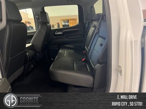 Used 2024 GMC Sierra 1500 SLT AWD/4WD image 12