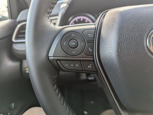 Used 2023 Toyota Camry SE image 25